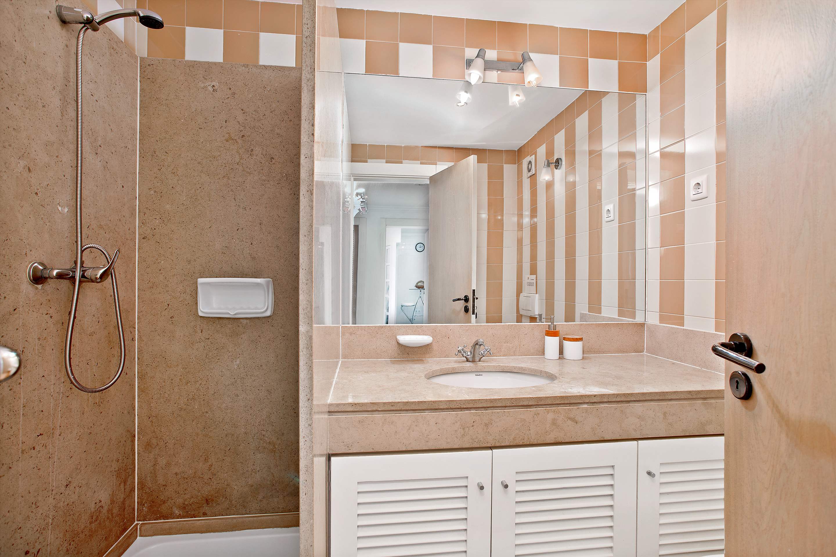 Apartment Aurora - 2 Bedroom Apartment in Vila Sol Vilamoura
