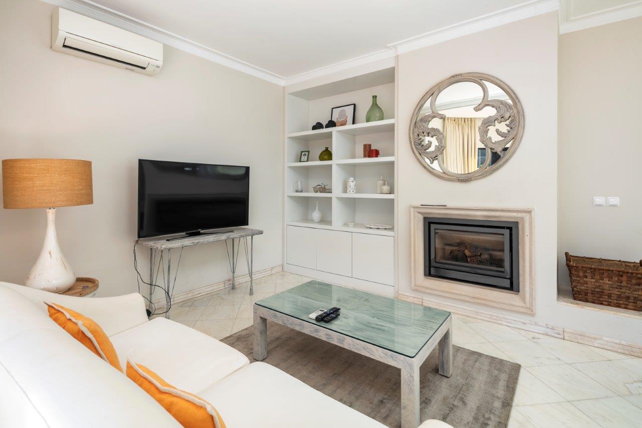Villa Lakeside - 3 Bedroom Villa in Quinta do Lago