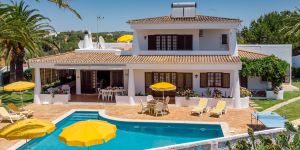 Villa Alexandre - 4 Bedroom Villa in Branqueira, Albufeira